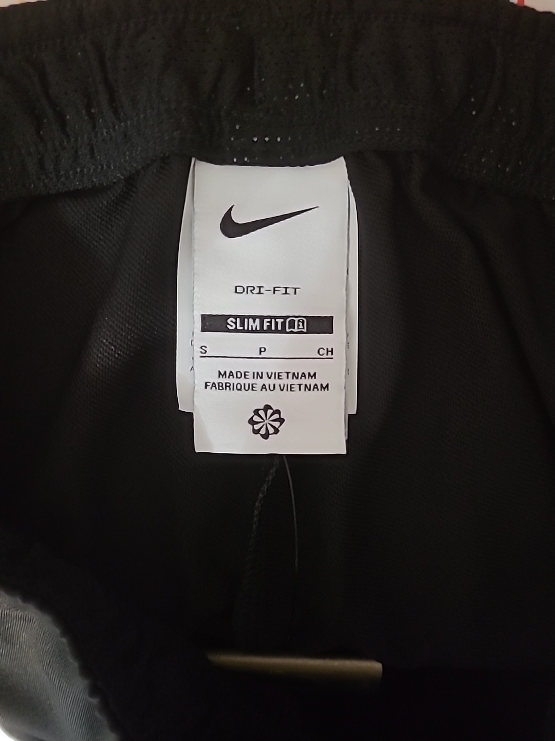 Nike Dri-FIT Strike Men’s Small Slim-Fit Black Training Soccer Pants DV9269-010
