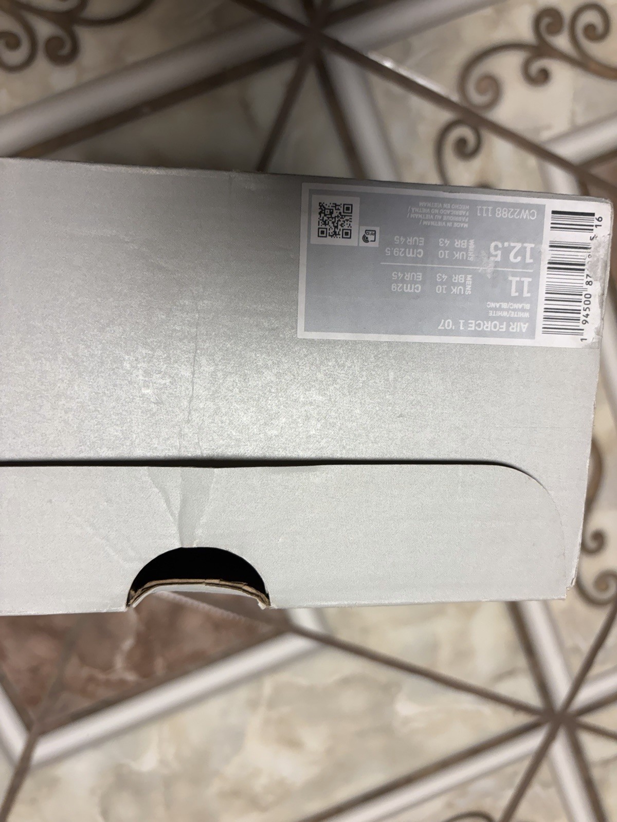 Nike Air Force 1 ’07 Low Top Triple White Men’s Lace-Up Sneakers CW2288-111