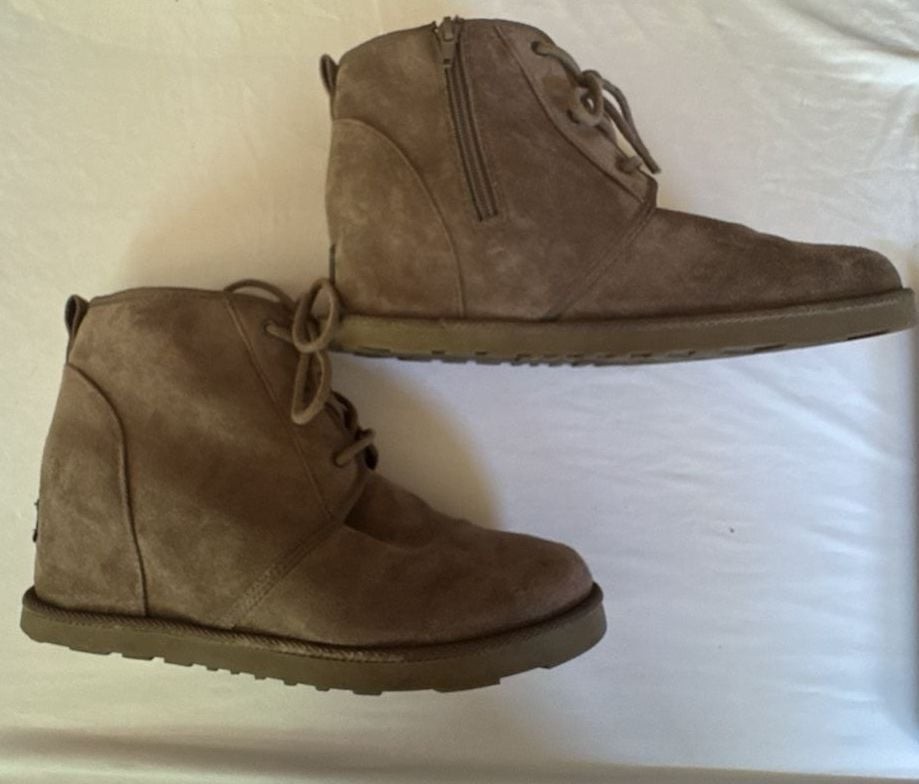 Cushionaire Kira Hidden Wedge Faux Fur Lined Lace-Up Bootie