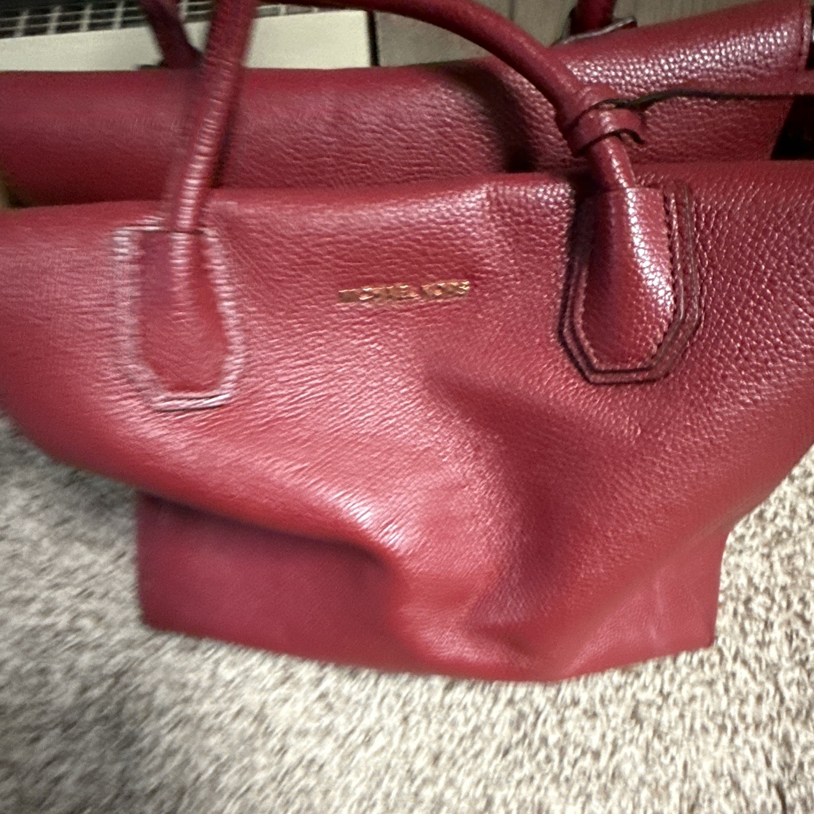 Michael Kors Burgundy Pebbled Satchel Medium Zip Detachable Strap Padlock Gold
