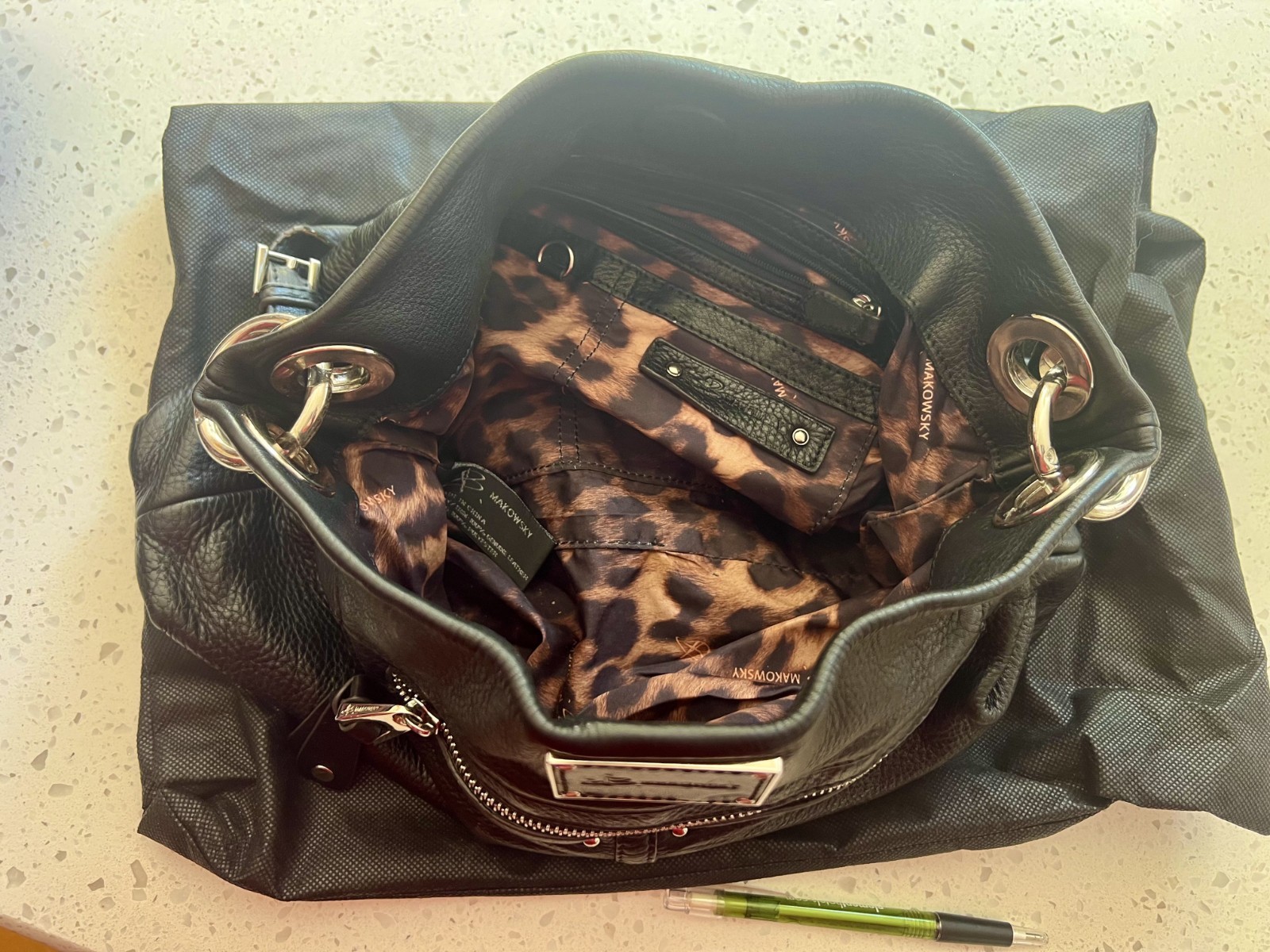 LEATHER B Makowsky handbag black shoulder bag black