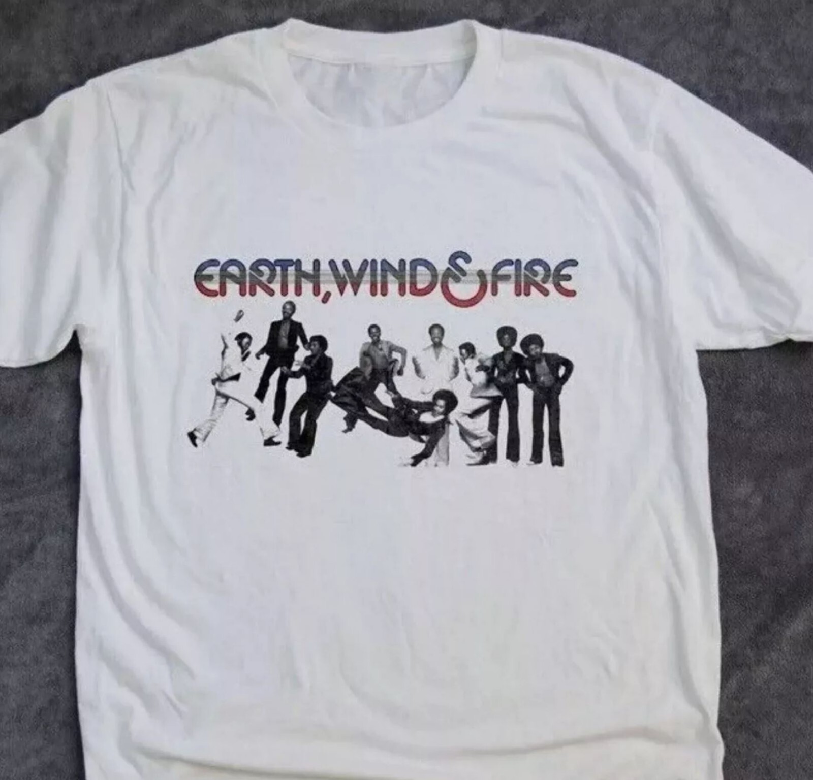 Vtg Earth Wind and Fire White Unisex T-Shirt Gift for Fans