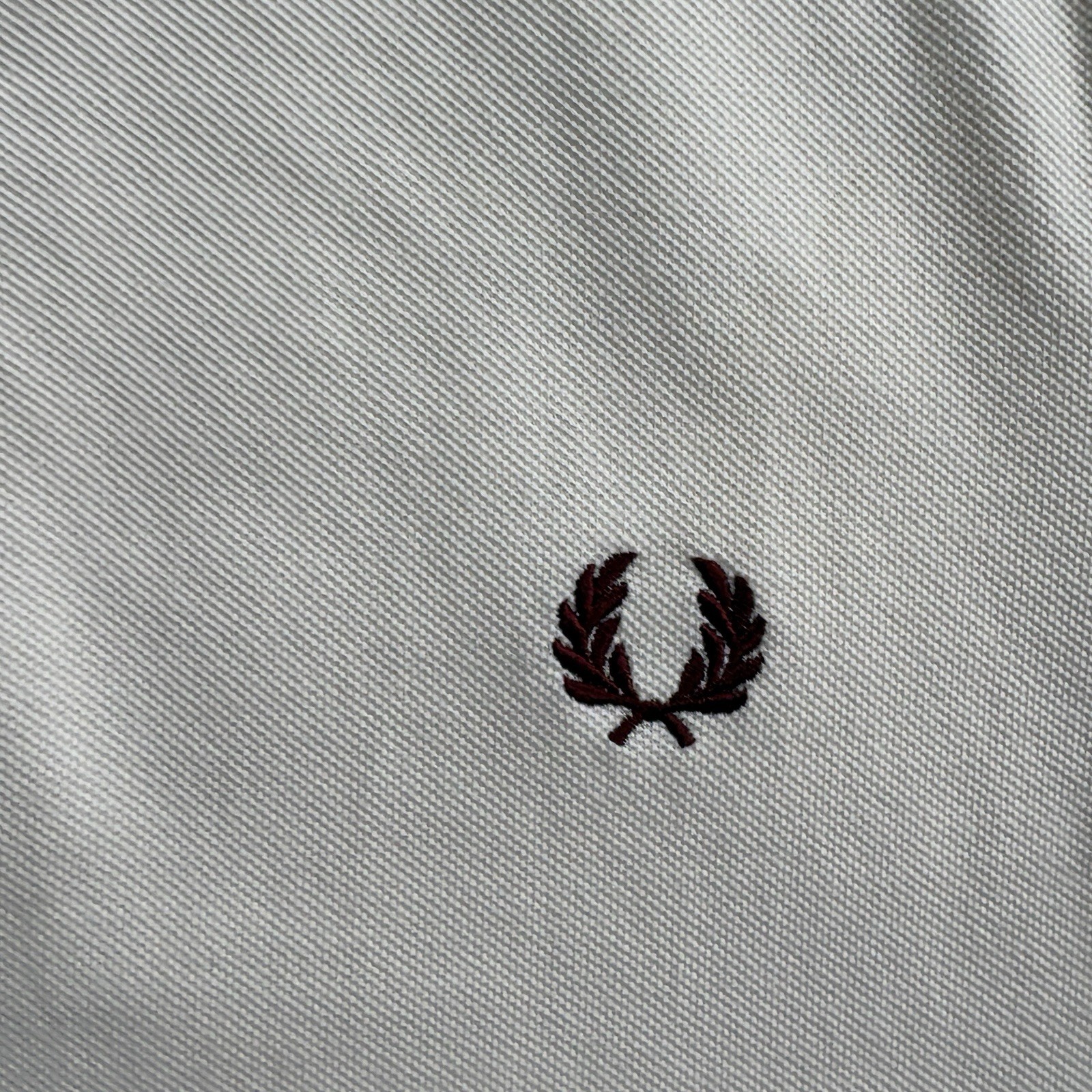 BNWT Fred Perry M3600 Short Sleeve Twin Tipped Polo Shirt Ecru Size Medium