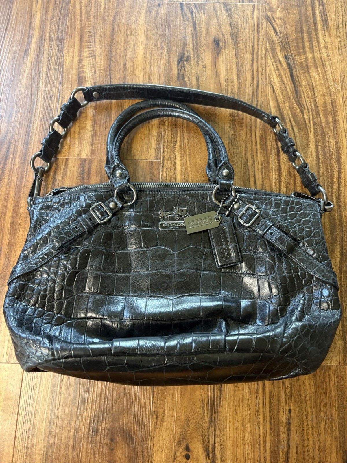 Coach 15924 Madison Embossed Sophia Bag Black With Purple Lining With Charms