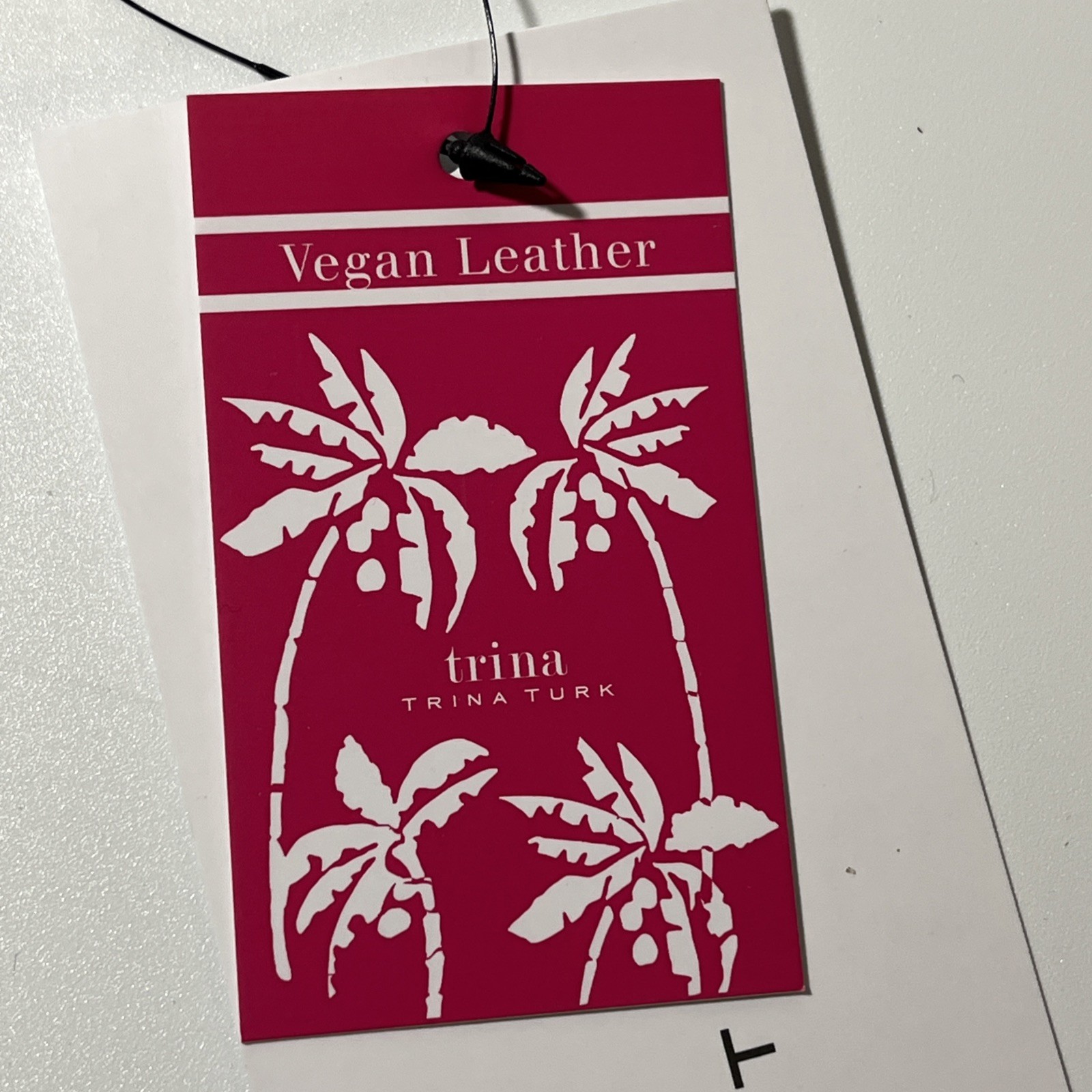 Trina Turk Small Zip Around Wallet Sea Anemone New With Gift Box Vegan Leather