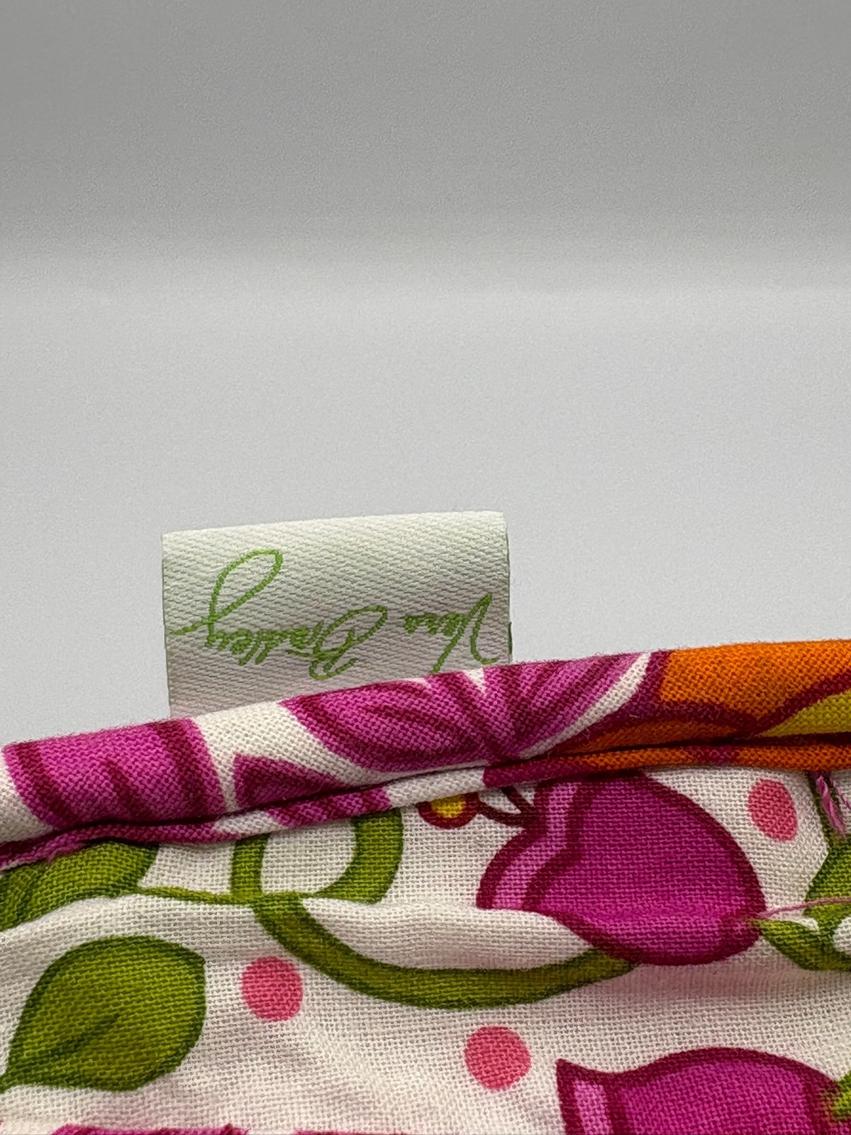 Vera Bradley Lilli Bell Push Lock Wristlet Wallet Purse Pink Floral Retired FLAW