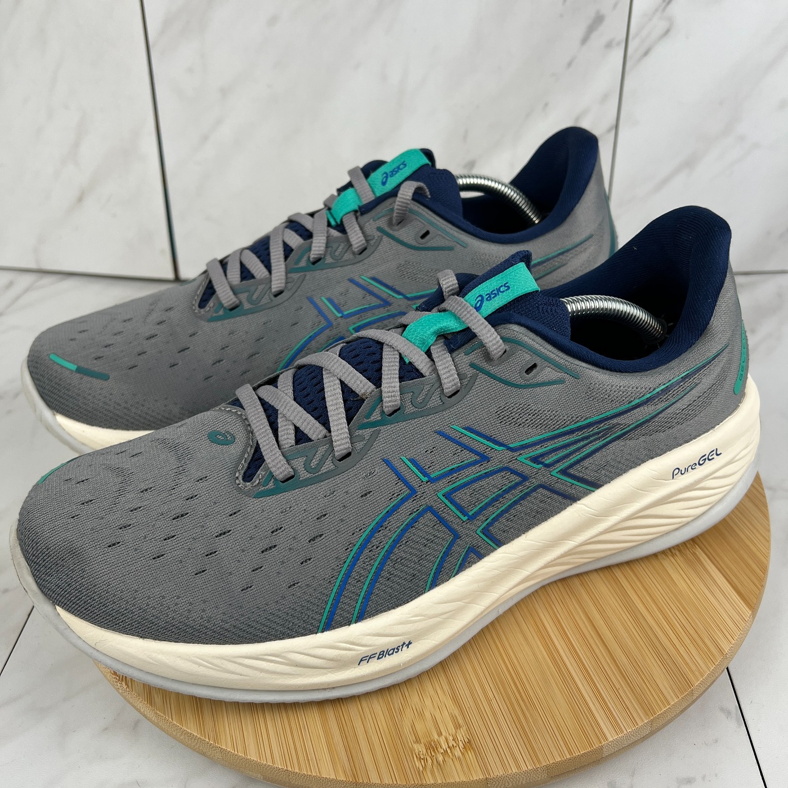 Asics Gel Cumulus 26 Mens Size 11.5 Gray Blue Athletic Running Shoes 1011B894