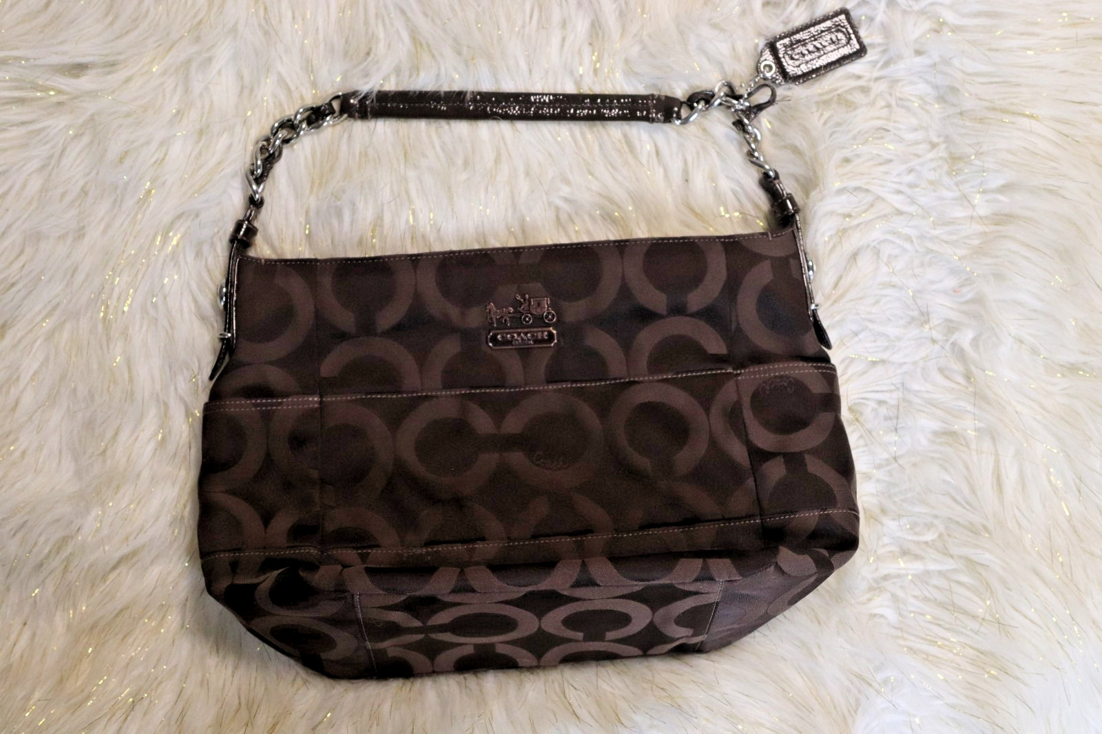 🍫 Authentic Coach Brown “C” Logo Monogram Hobo Shoulder Bag -Chain Strap Detail