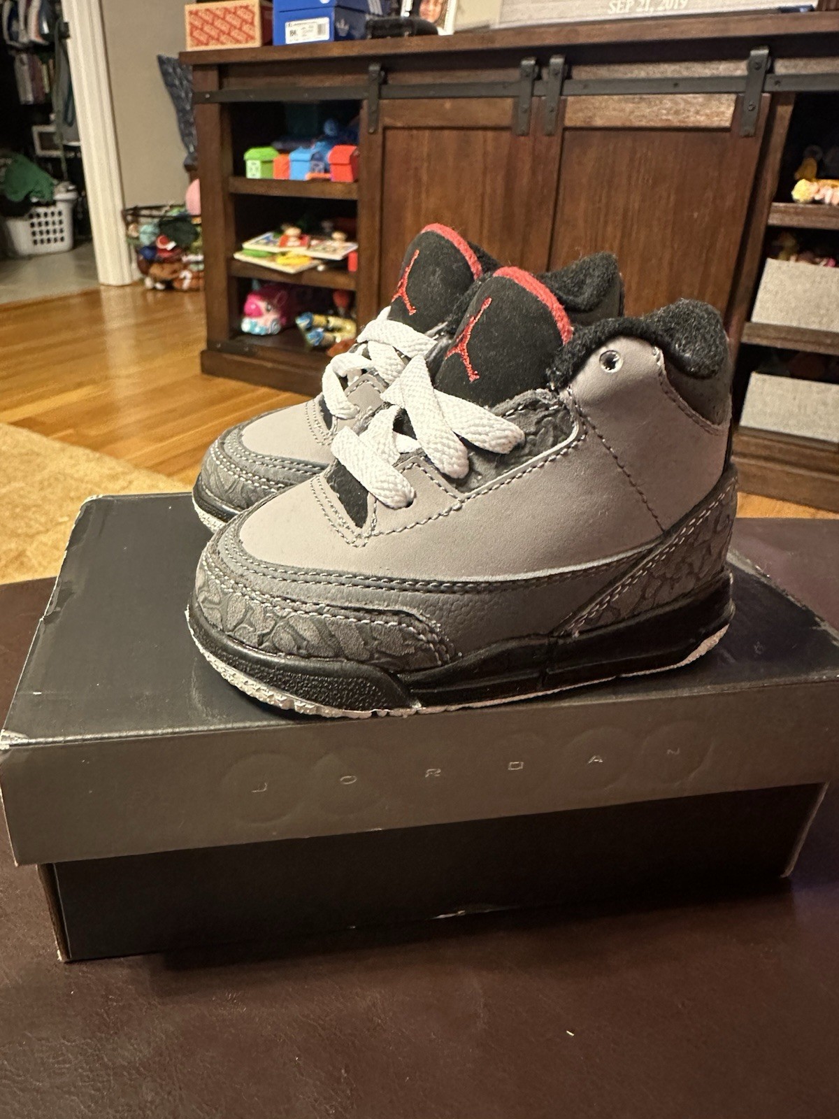 Nike Air Jordan Retro 3 Stealth Size 3C Great Condition w/ Original Box