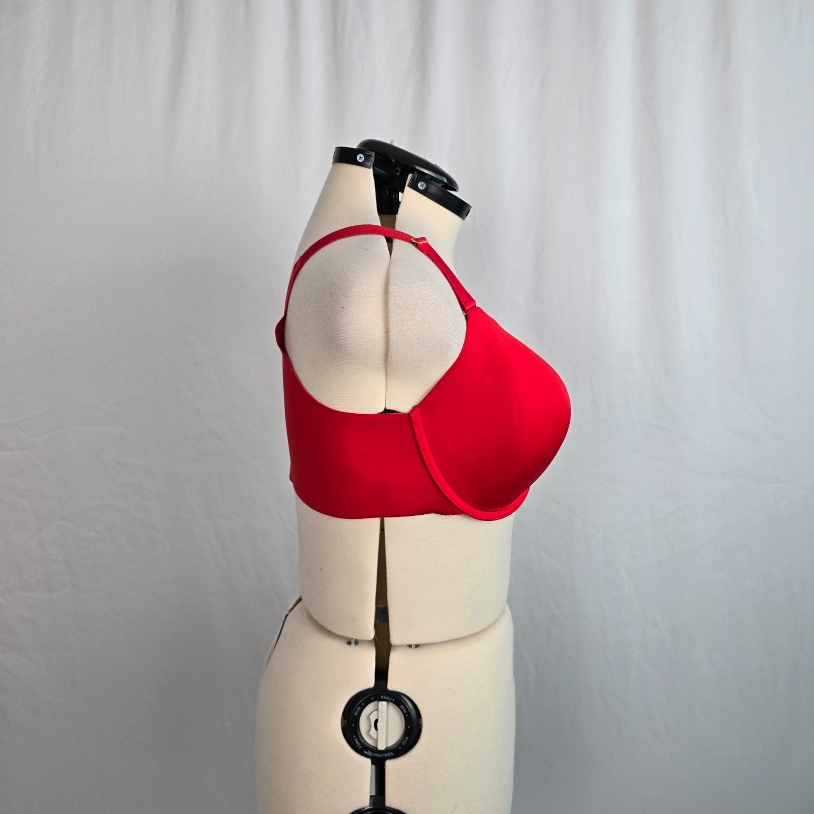 Soma Bra Women’s 42D Vanishing 360 Perfect Coverage Red Front Clasp
