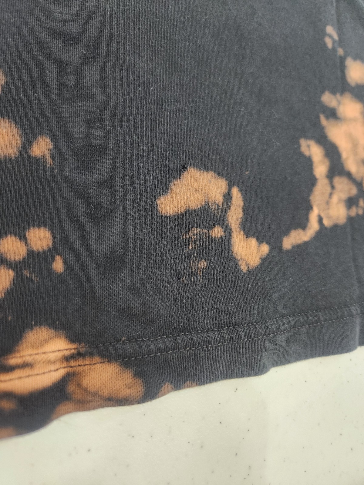 UT Uniqlo X BT21 Chimmy Park Jimin BTS Men’s Size L T-Shirt Bleach Tie Dye Used