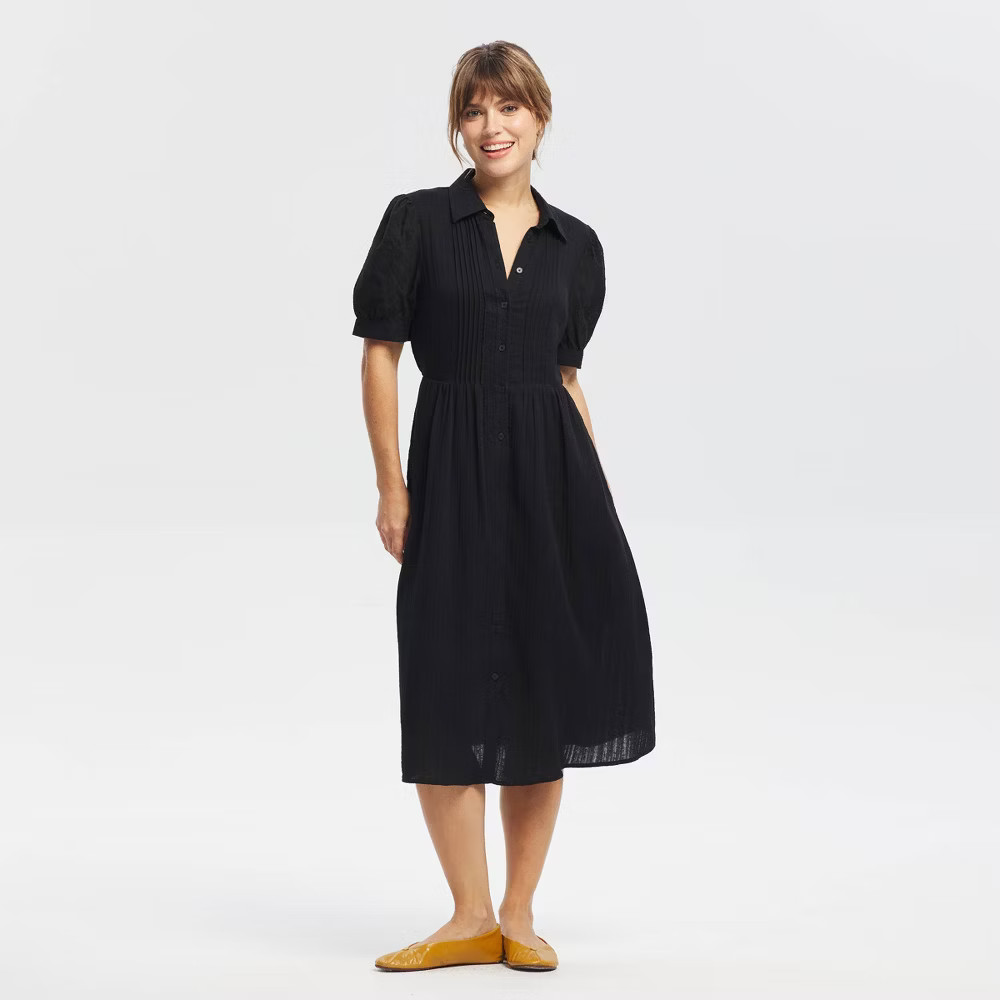 Women Puff Short Sleeve Eyelet Midi Shirtdress – Universal Thread Black L