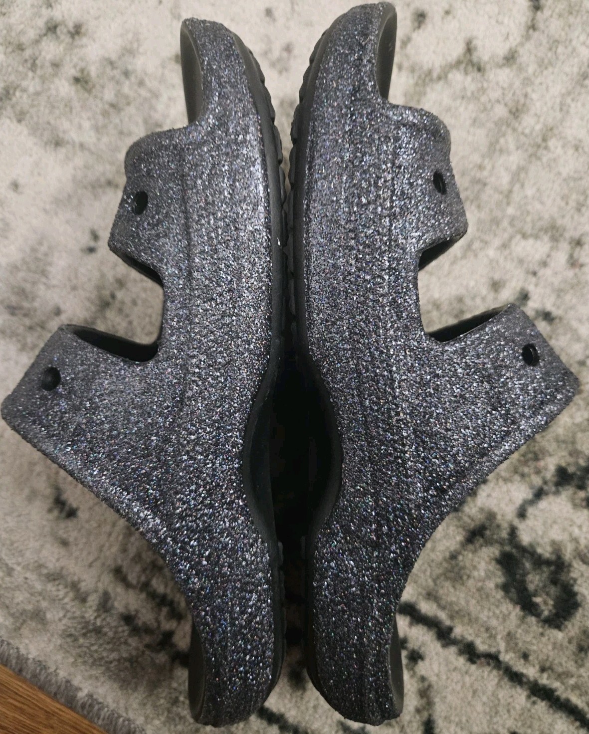 Crocs Baya Slide Sandals Womens 7 Mens 5 Black Glitter Iconic Comfort