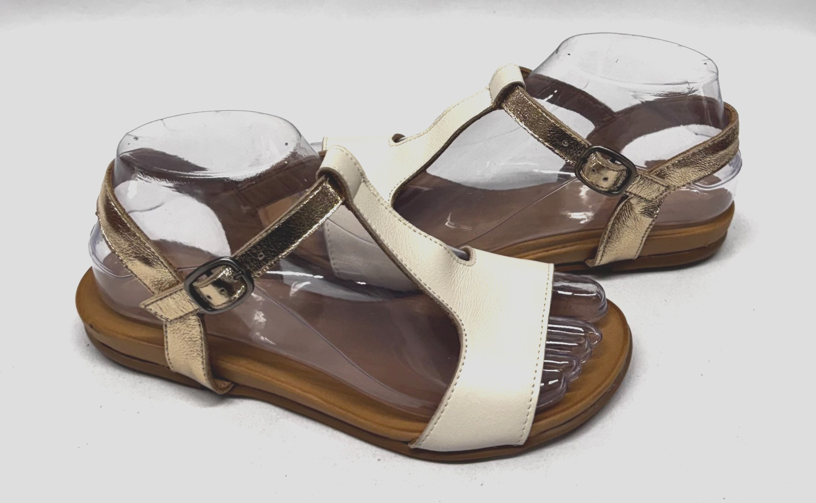 MIZ MOOZ TATE LEATHER ANKLE BUCKLE SANDALS BEIGE/ GOLD 37EU / 7US # T-241