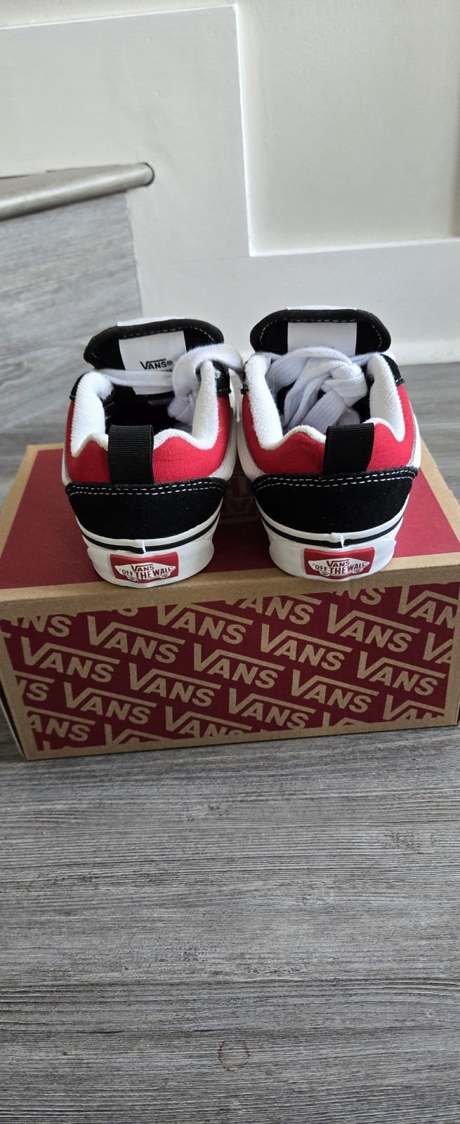 VANS Old Skool Kids’ Shoes Size 11.5C Red, Blk, White