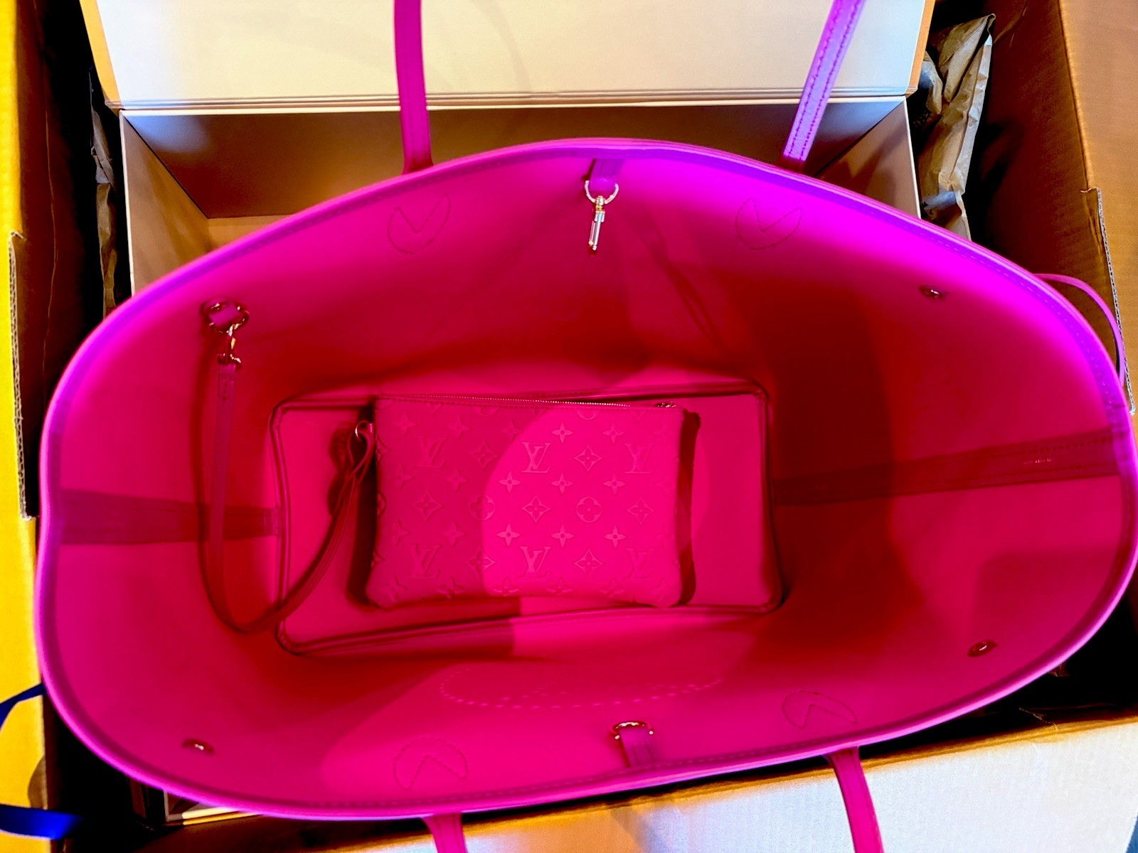 Louis Vuitton Hawaii Neverfull GM Monogram Hot Pink Shoulder Bag Tote LTD Resort