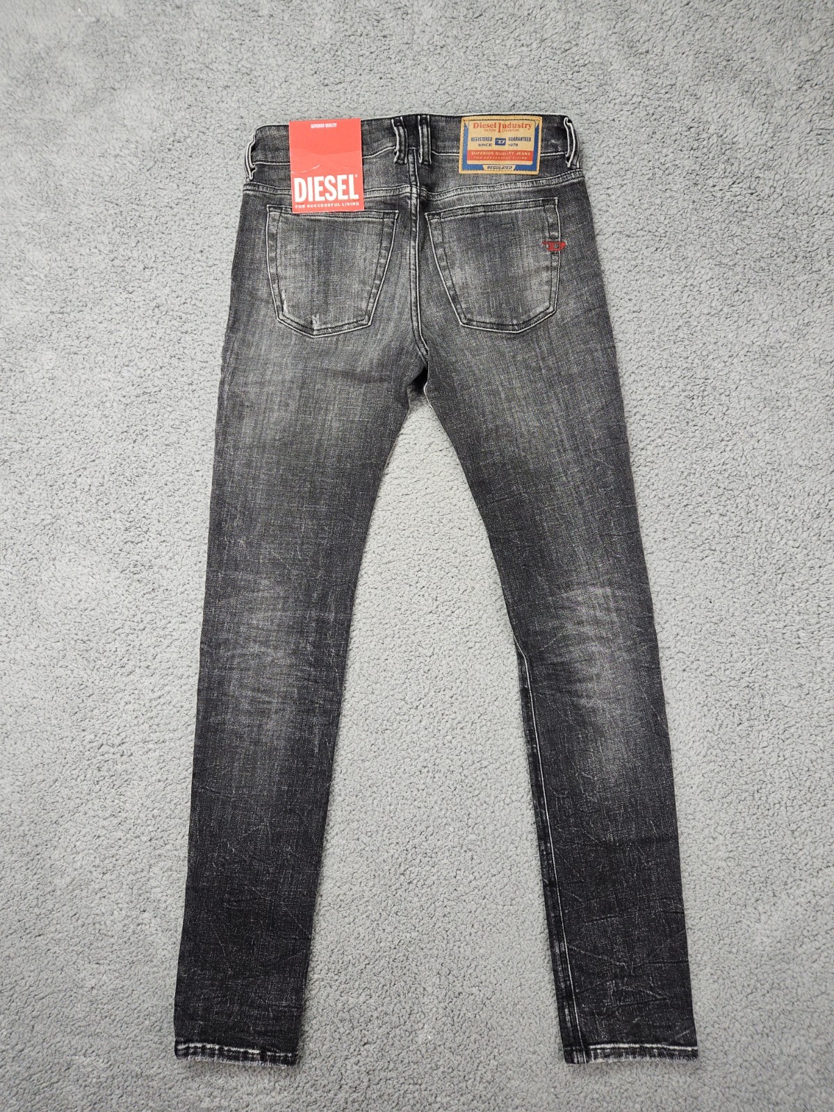 Diesel 1979 Sleenker Skinny Jeans Men’s 28×32 Charcoal Gray Distressed Italy NWT