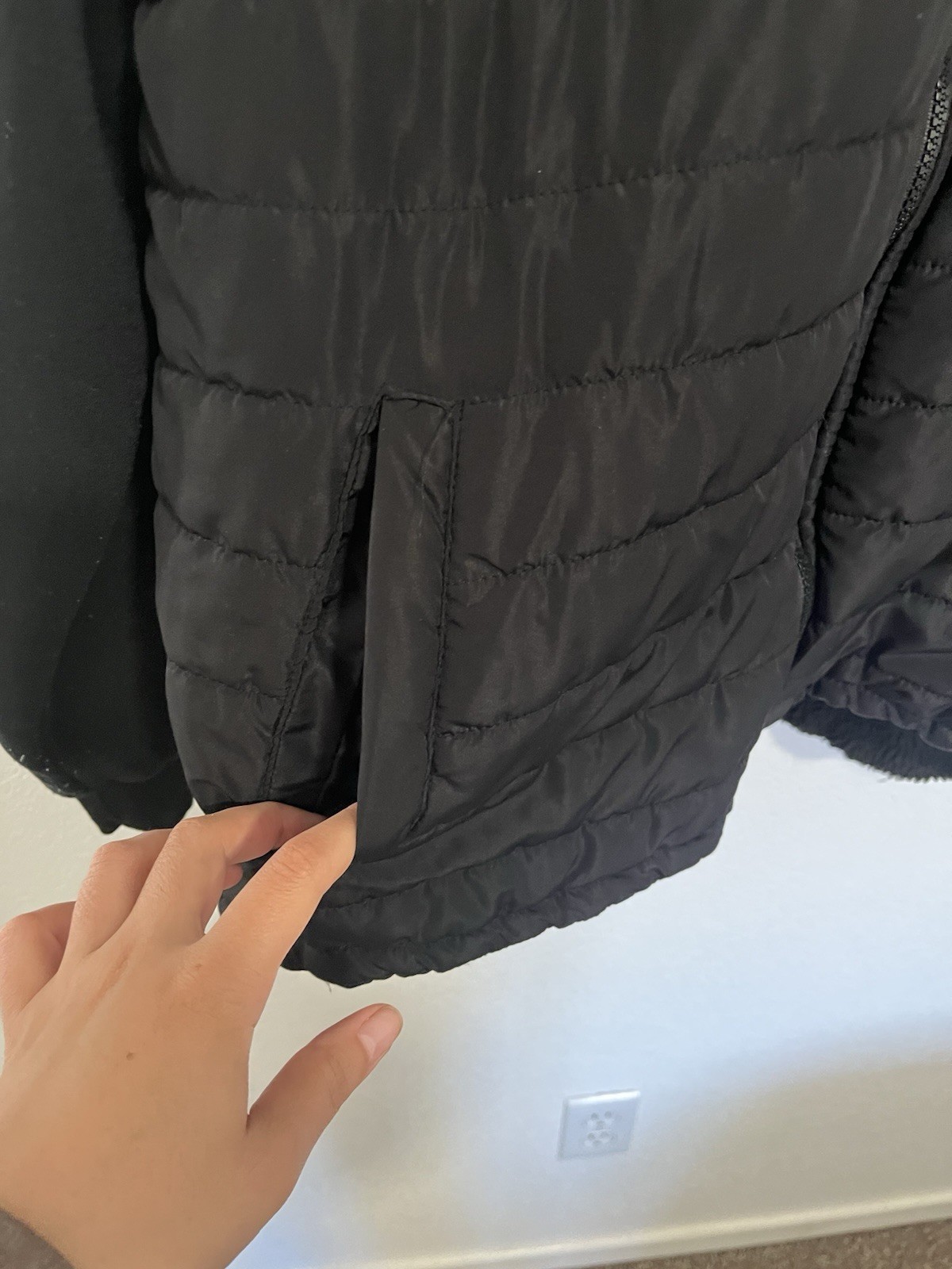 Public Supply NYC Men’s 2X Black Red Plaid Puffer Jacket Hooded Full Zip Pockets
