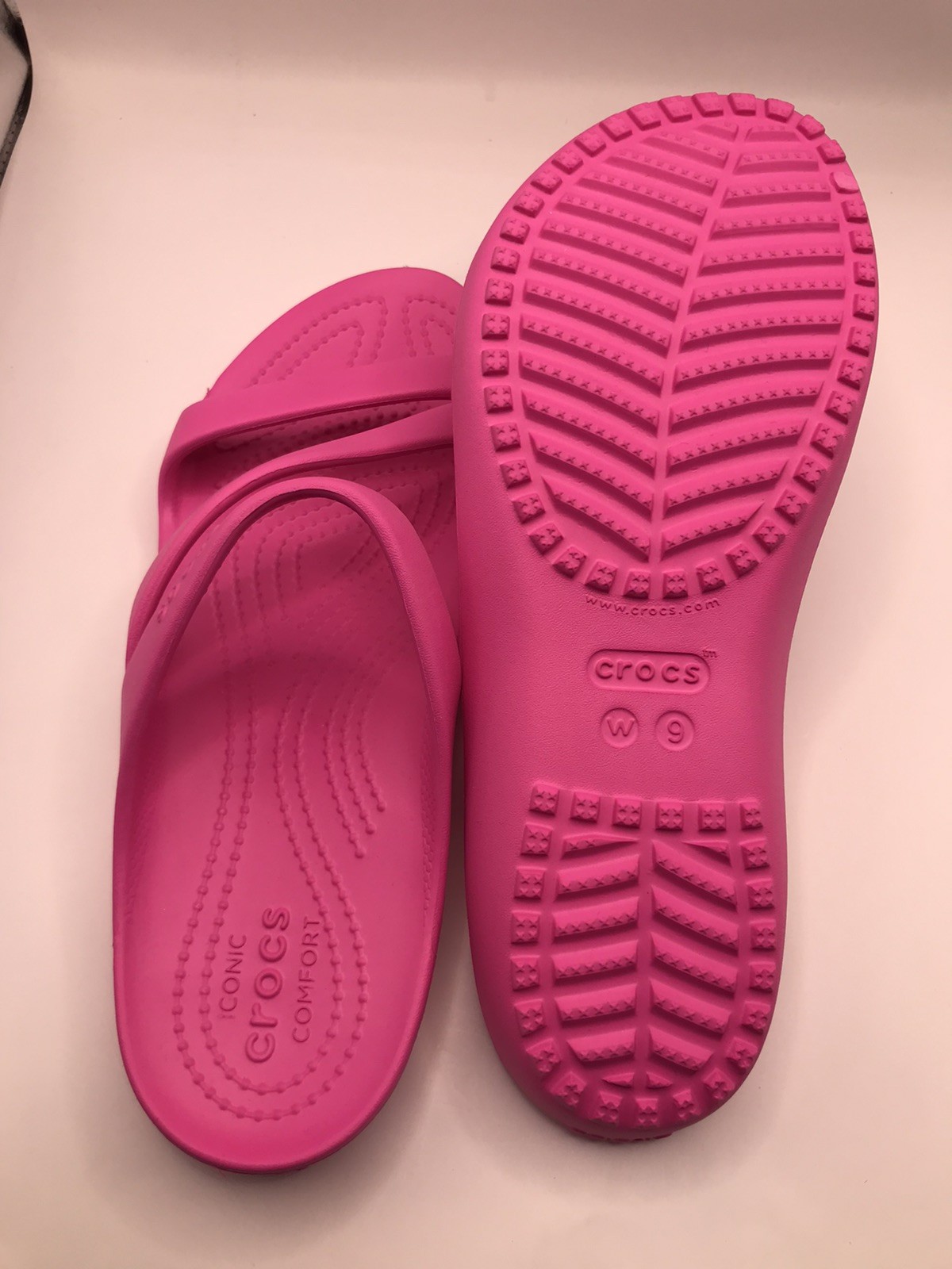WOMEN’S ELECTRIC PINK CROCS Z-STRAP KADEE II FLIP FLOP BEACH SANDAL SIZE 9 NWT