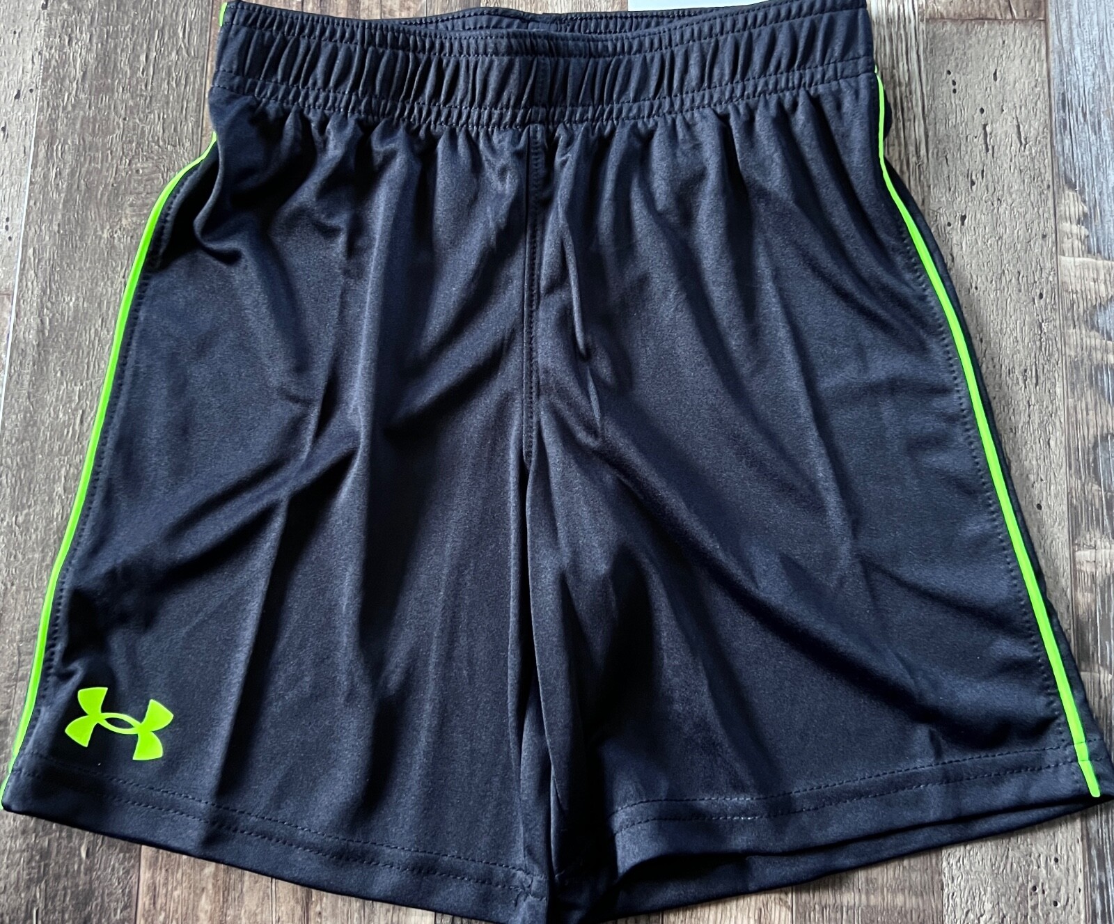 NWT Under Armour Boys 7 Dk Royal Blue/Black/Neon Yellow BASEBALL Shorts Set Sz 7