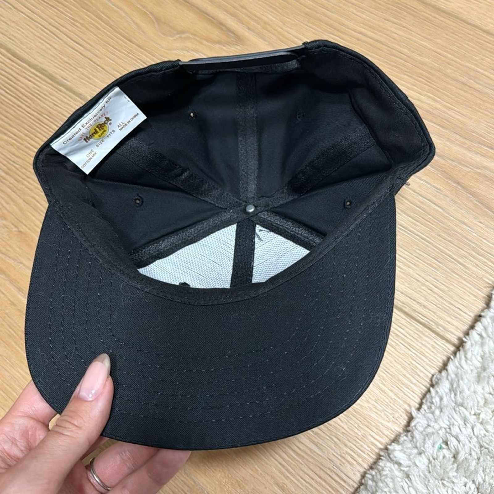 Hard Rock Cafe Melbourne Hat
