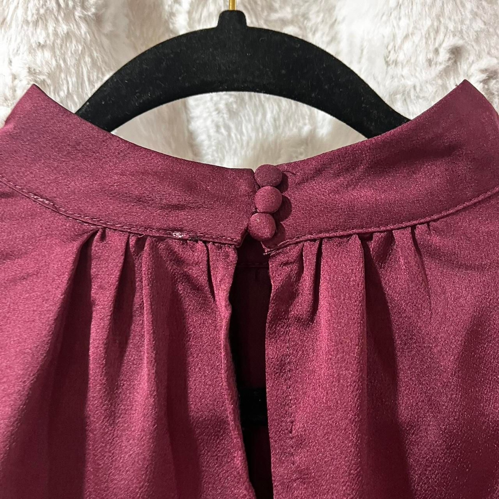 SHE+SKY Burgundy high neck blouse with long sleeves SIZE LARGE