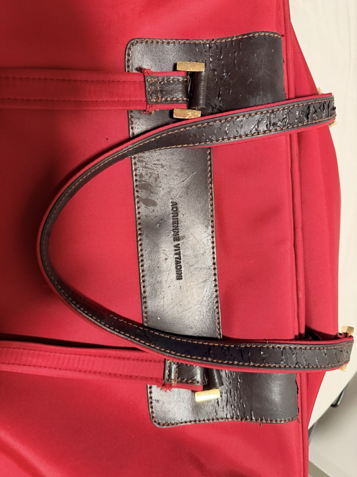 Adrienne Vittadini Red Tote Zip Plaid Lining Inner Pockets Black Leather Handles
