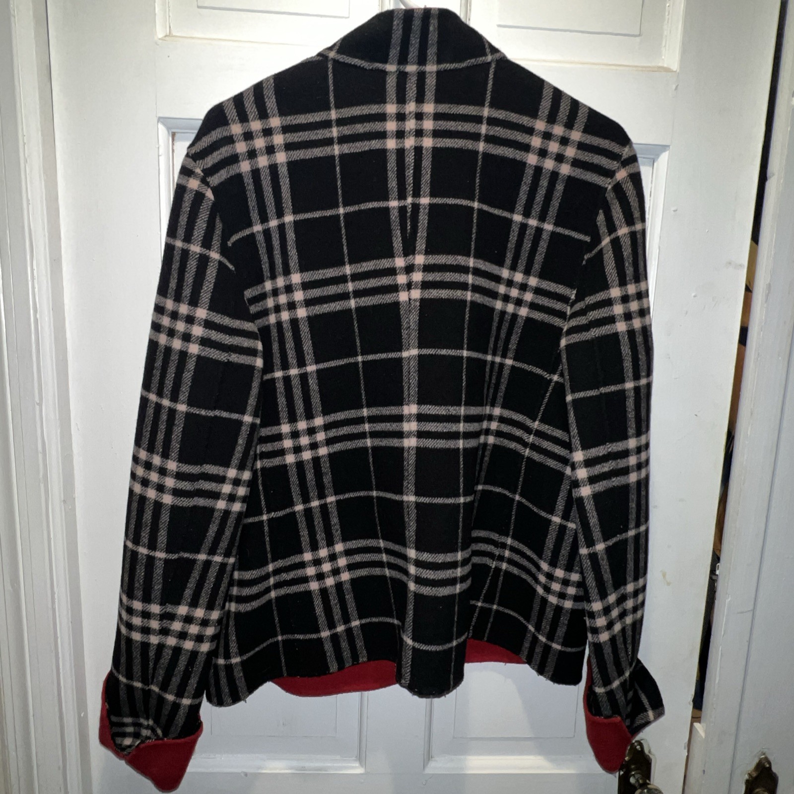 Unbranded No Size Label Black RED WHITE PLAID REVERSIBLE JACKET SIZE LARGE