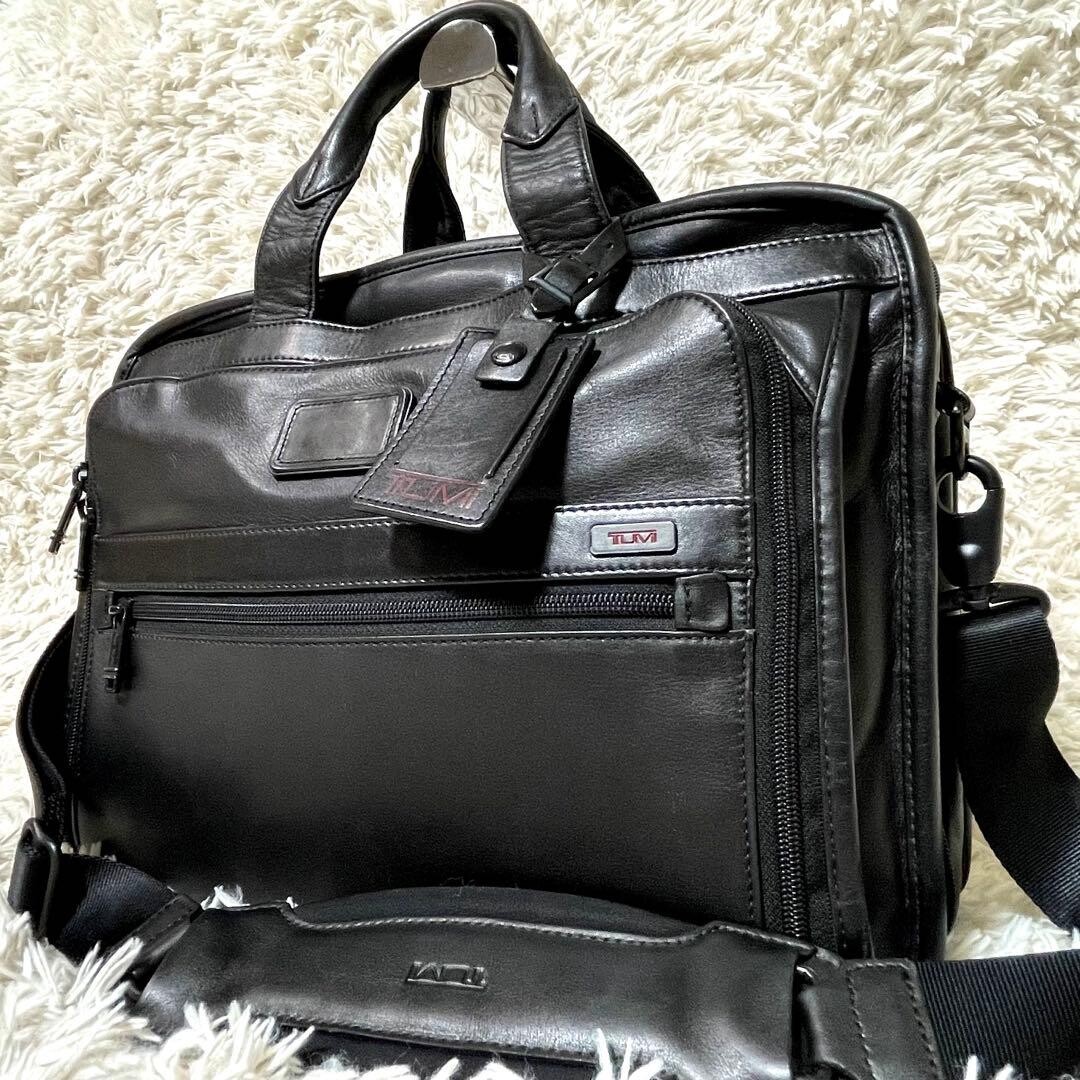 TUMI 96531DH Alpha T Pass Leather Briefcase Black 2 Way Business Bag Authentic