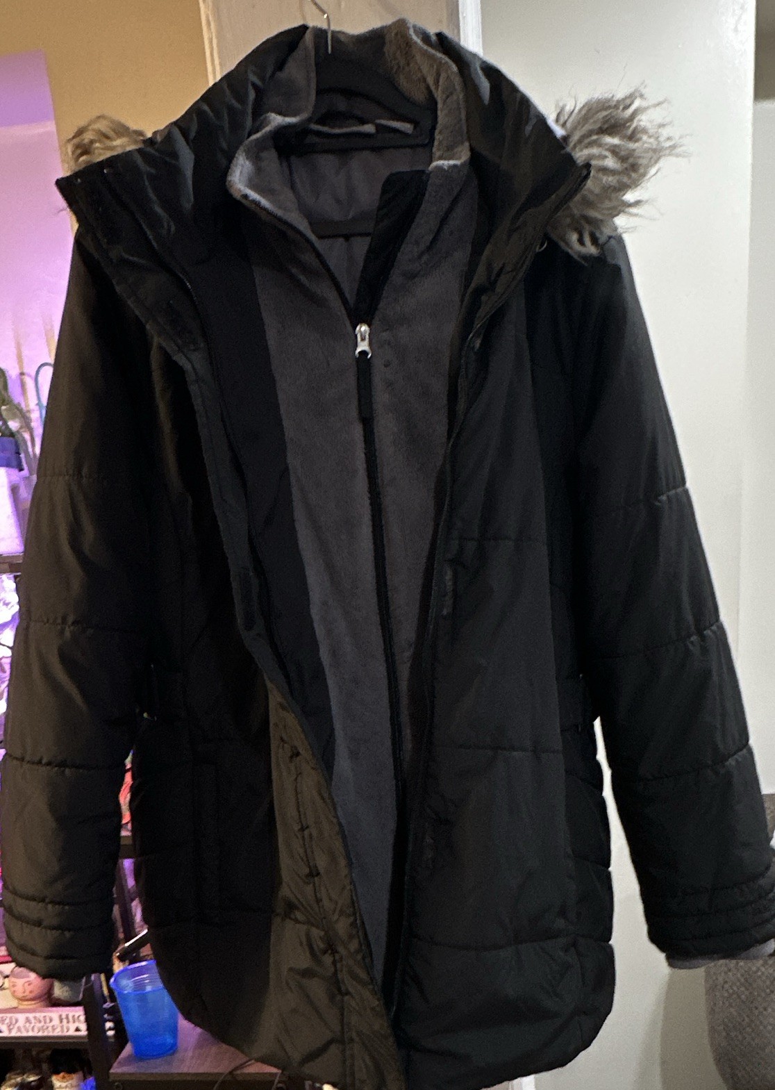 FreeTech Women’s Black Puffer Jacket Hooded Faux Fur Trim Full Zip 18W-20W