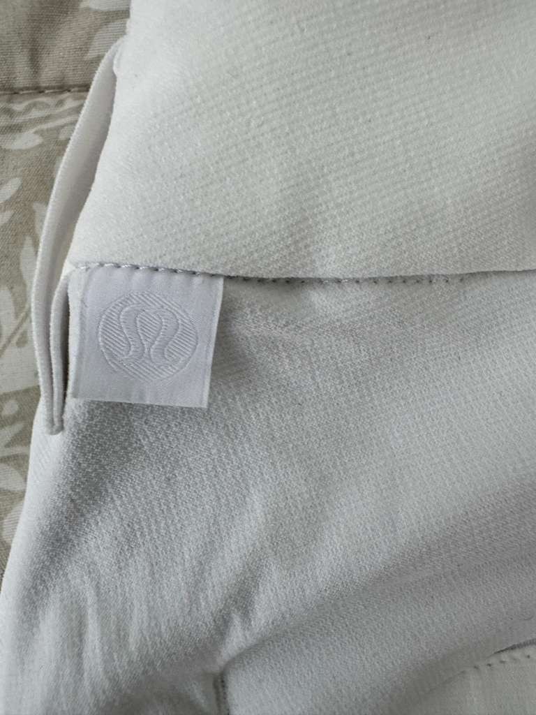 Lululemon Commission Golf Short (Style LM7AW2S) 32 White Chino 9″ Inc