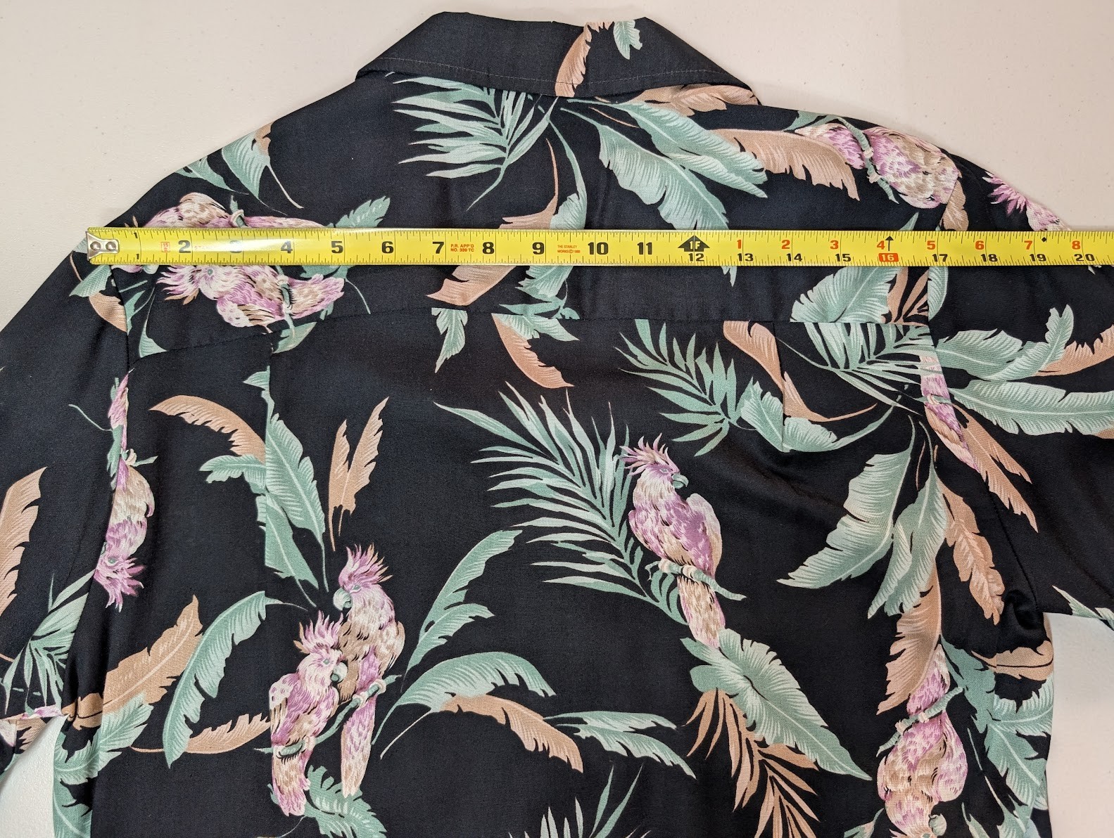 Late 70s Parrot Print Paradise Found Hawaiian Shirt – 100% Rayon – Sony Wardrobe