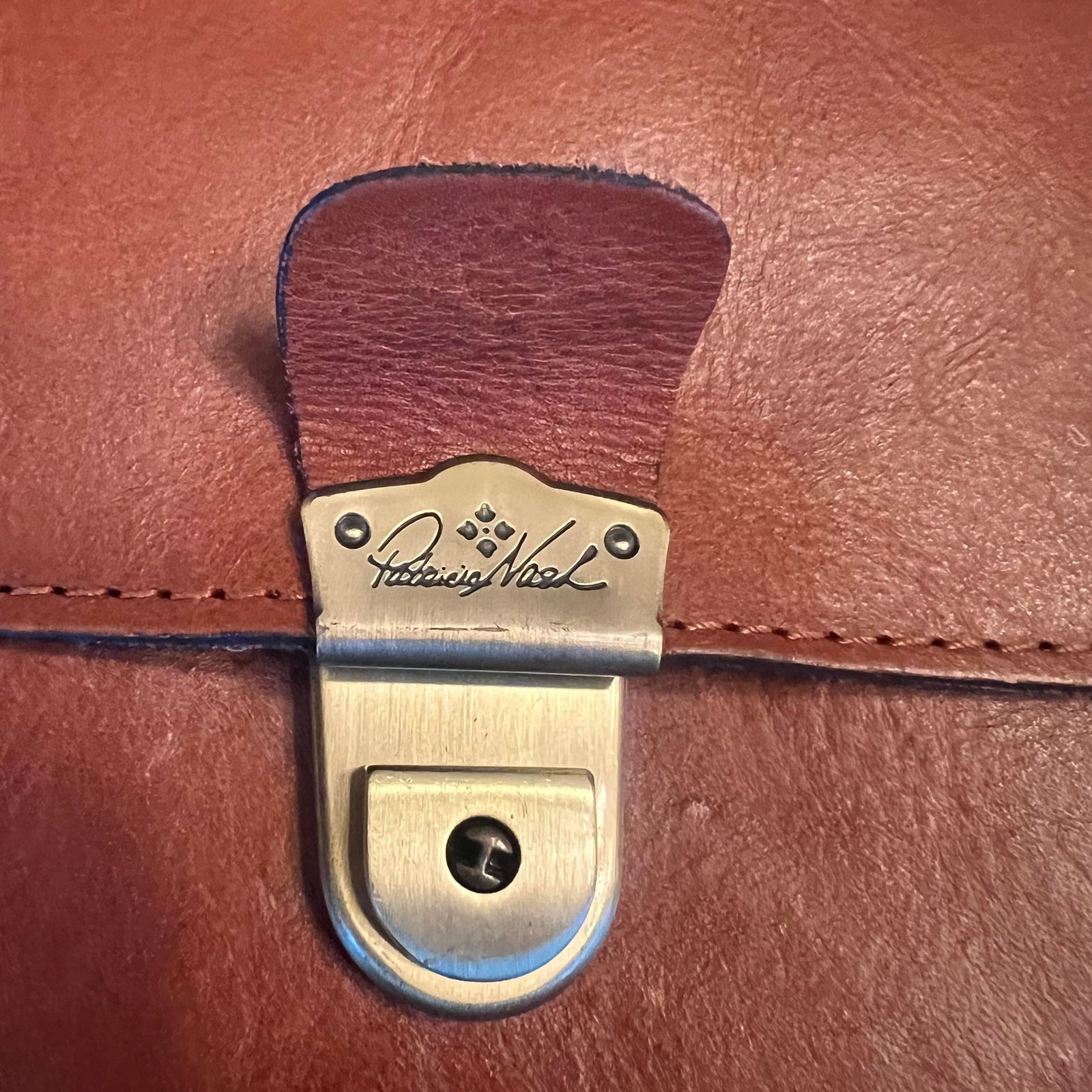 Patricia Nash Lanza Crossbody Organizer In Heritage Tan Leather