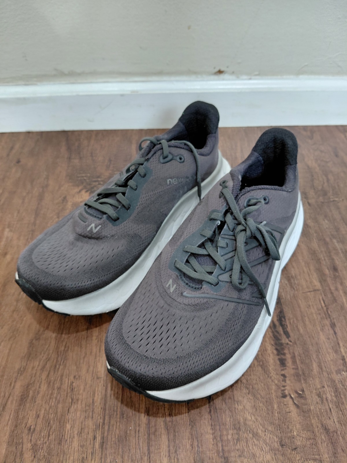 Size 11 4E – New Balance Fresh Foam X More v4 Gray Phantom Sneakers Shoes