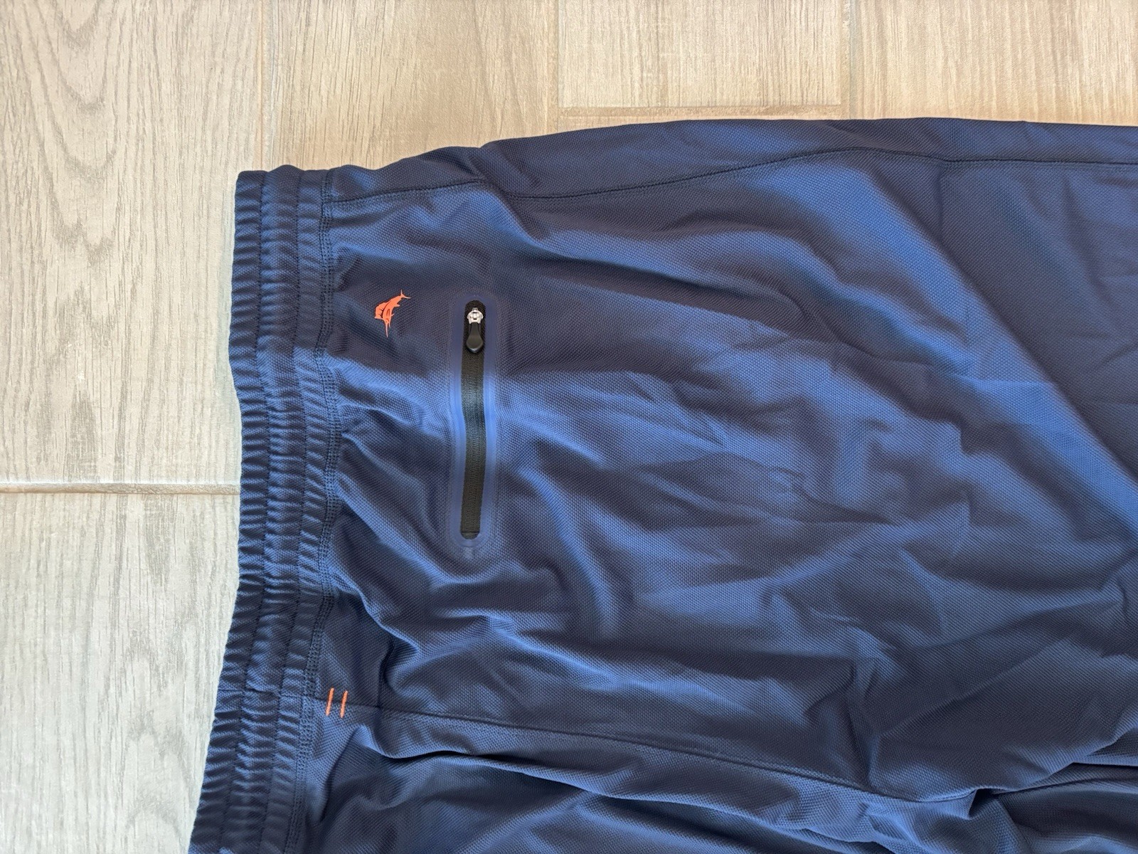 Tommy Bahama Islandactive wave breaker shorts Navy Blue XXL Zip Back Pocket NWT
