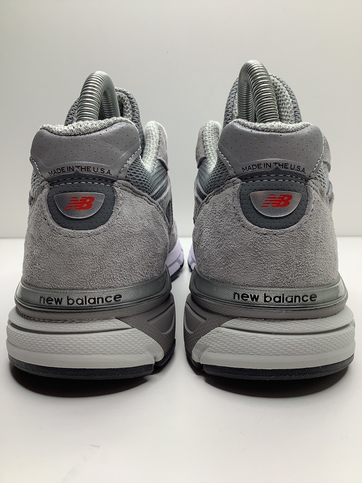 Size 5.5D – New Balance 990v4 “Made in USA” Low Grey Silver Men’s Sneakers