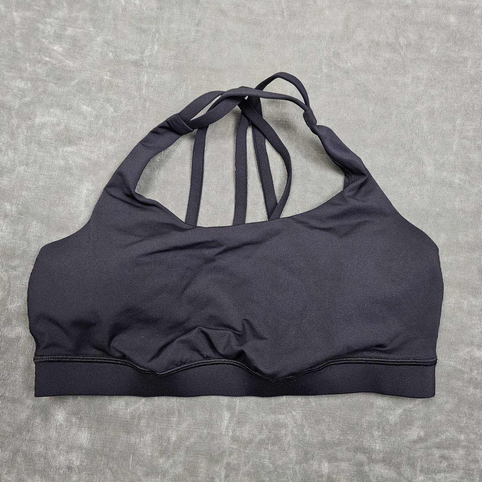 Lululemon Sports Bra Womens 10 Black Strappy Crossback Yoga Athletic Gym Top