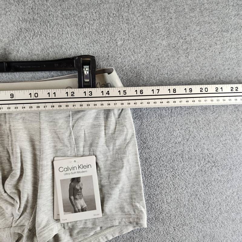 Calvin Klein Ultra Soft Modal Trunk Men’s Large Gray Heather Logo Waistband