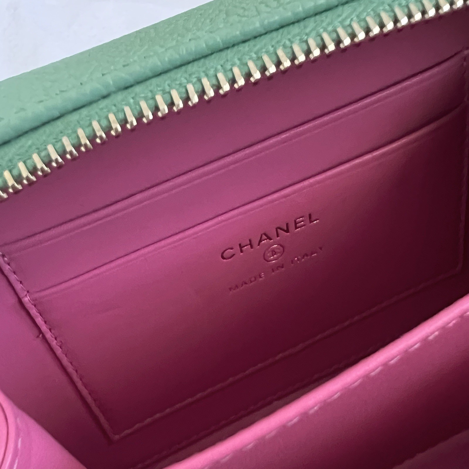 CHANEL Quilted Leather Crossbody Bag Pink with Gold Chain and CC Logo