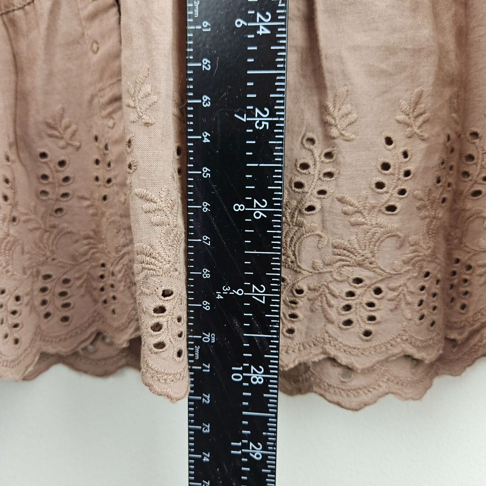 LOGO LAVISH Beige Blouse Womens M Prairie Cottagecore Eyelet Lace Button Ruffles