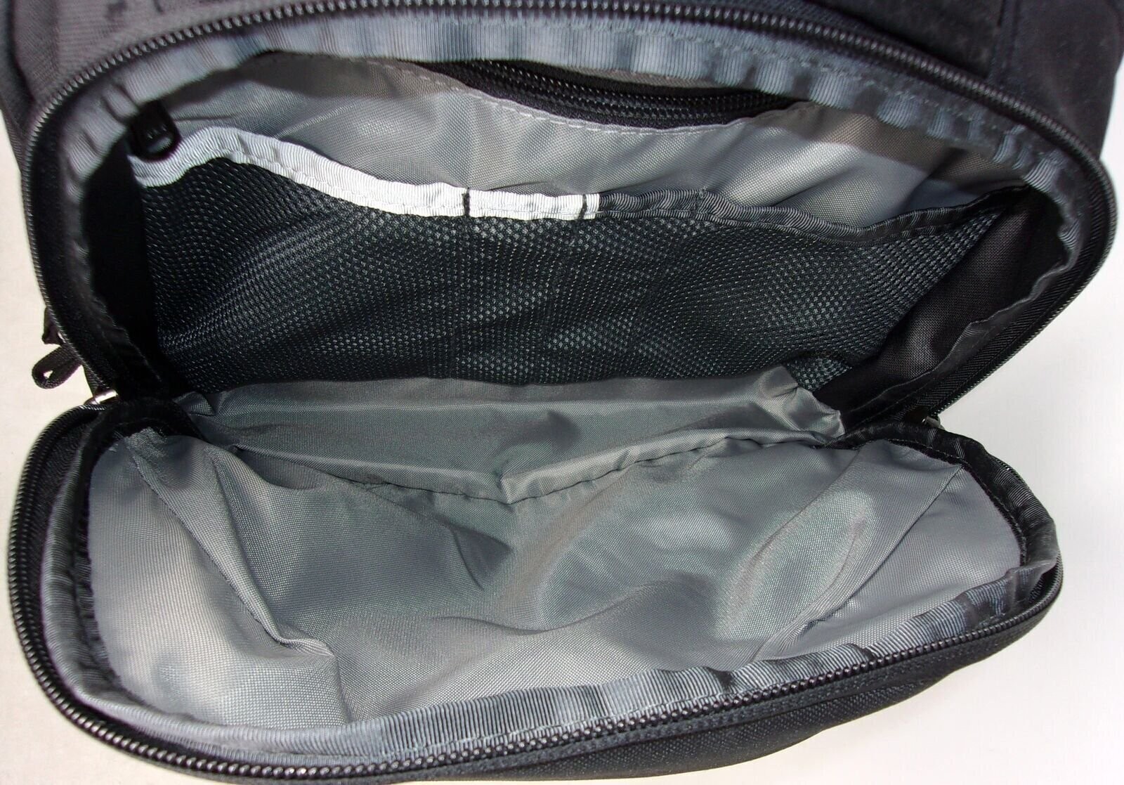The North Face Women’s Vault Backpack, TNF Black, OS – GENTLY USED