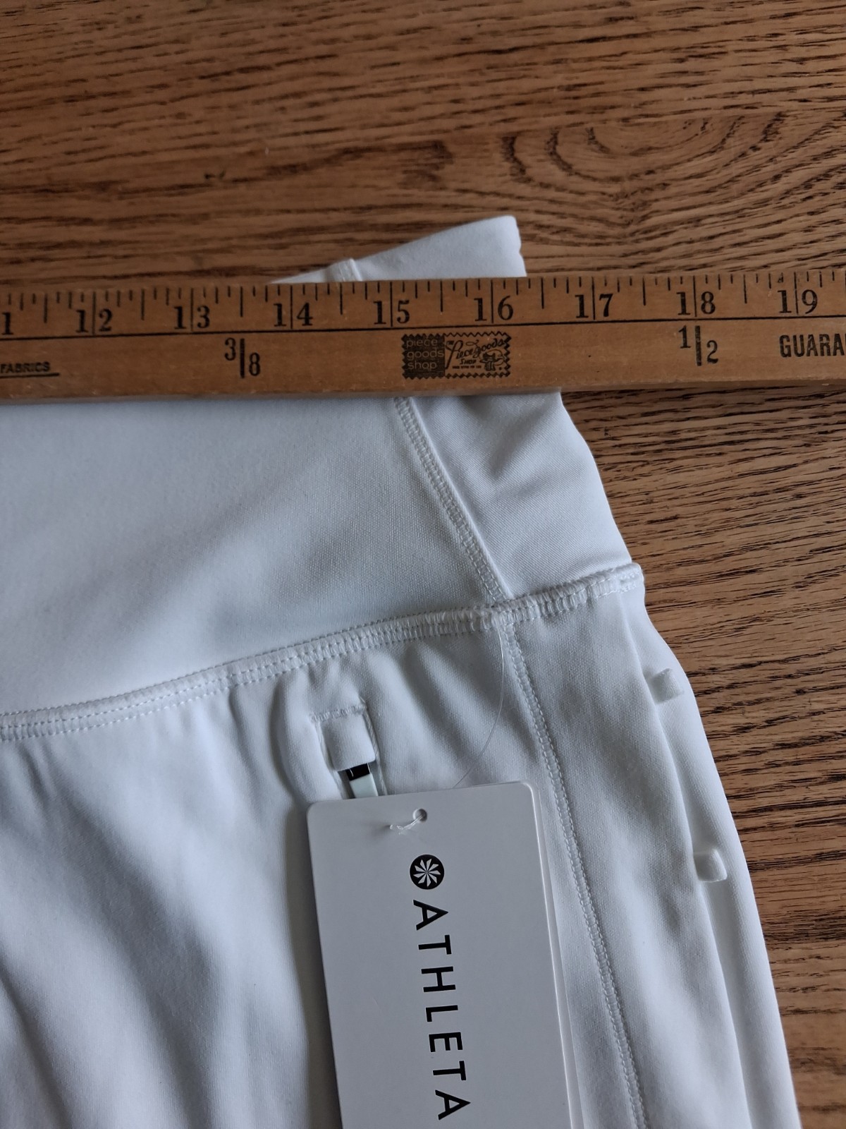 NWT Athleta Fairway Golf Skort 18” Built-in Shorts White Womens Sz L