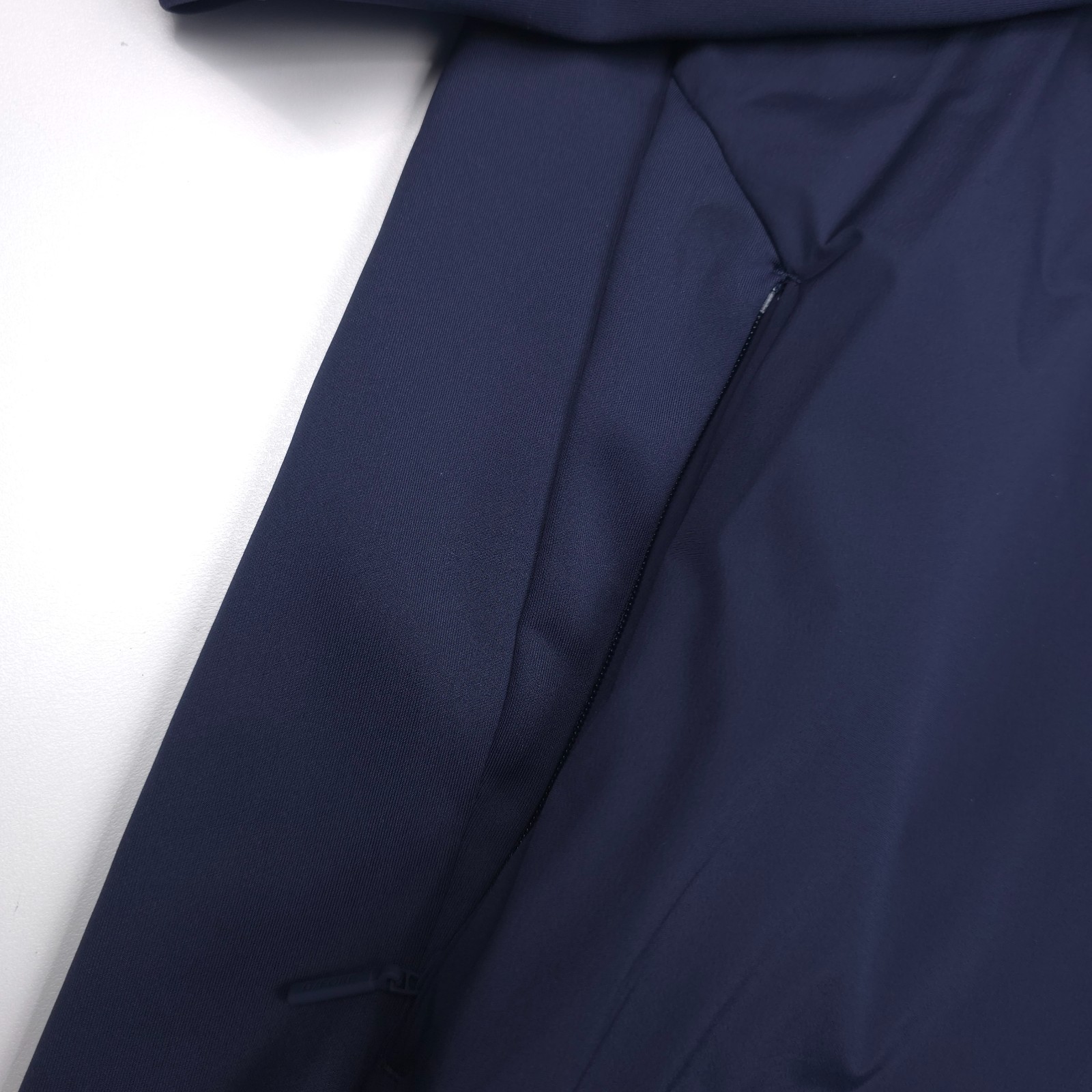 G/Fore Maverick Hybrid Jacket Mens Medium Twilight Blue Golf Zip Up