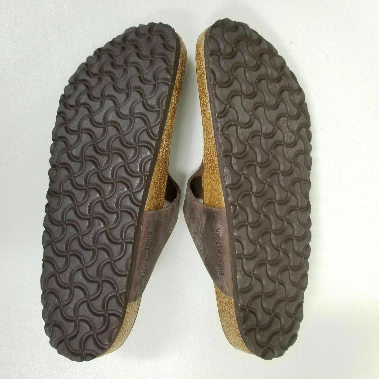 New with Box Birkenstock Gizeh Habana Regular – Select Size