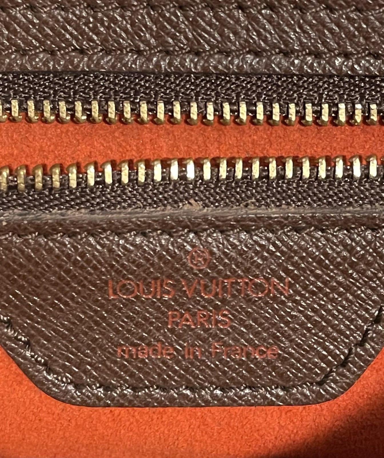Louis Vuitton Damier Ebene Marais Bucket Bag 23