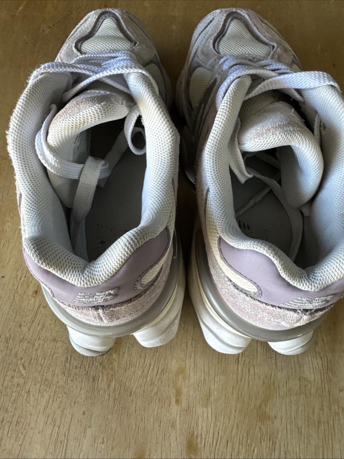 New Balance 9060 December Sky Pink Suede Grey Used Sz 3.5