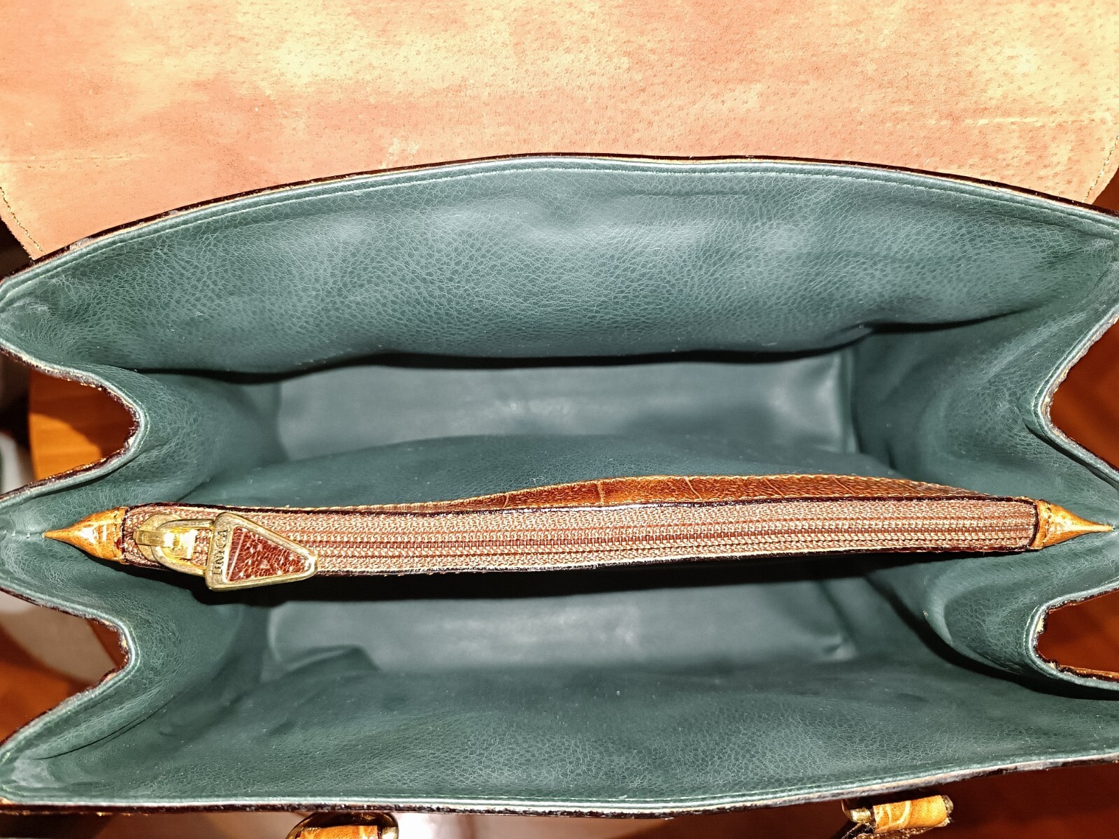 UNICA genuine leather bag by Miramare