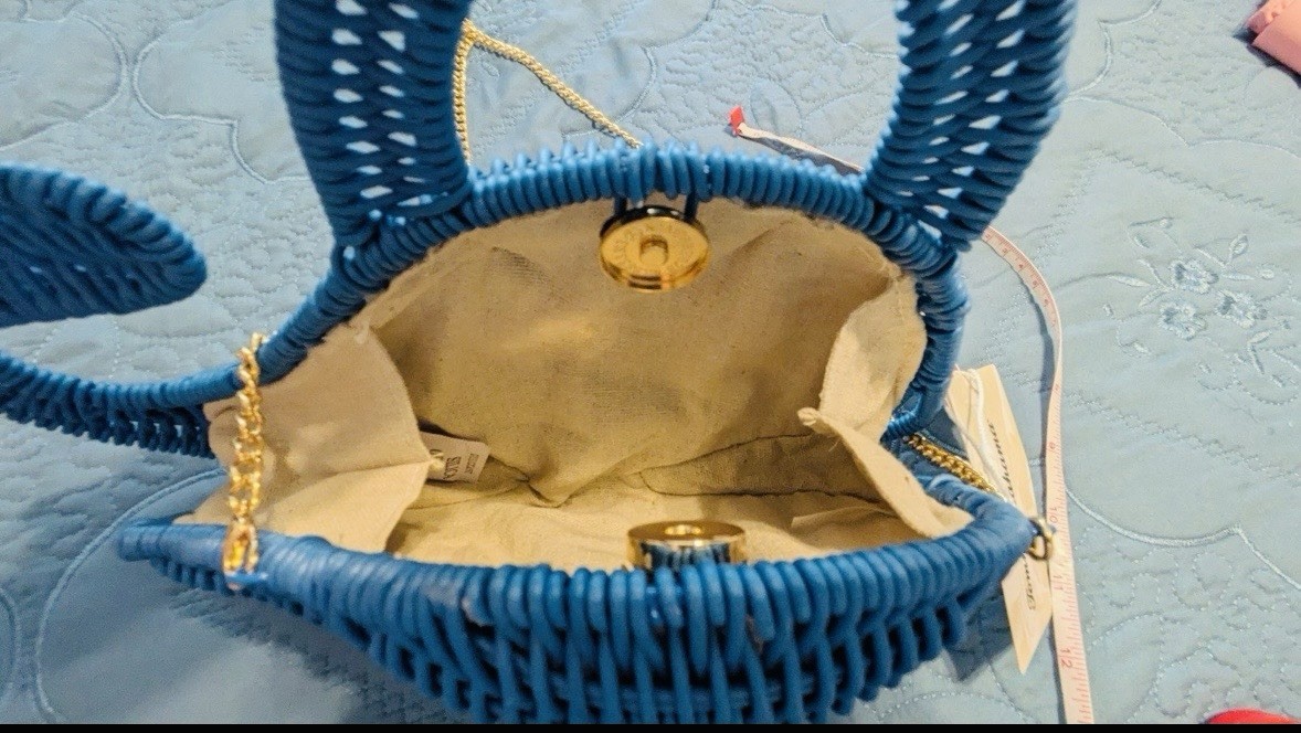 💙NWT Tommy Bahama Viral Blue Wicker Fish Crossbody Bag HTF!!!