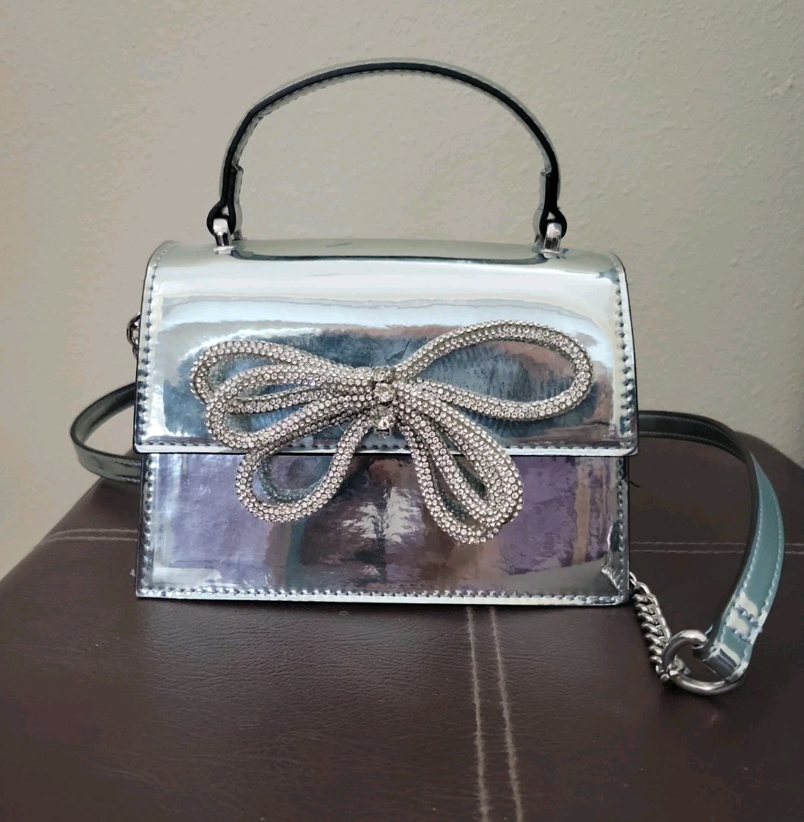 Mini Bow Top Handle Crossbody Bag Aldo – Silver