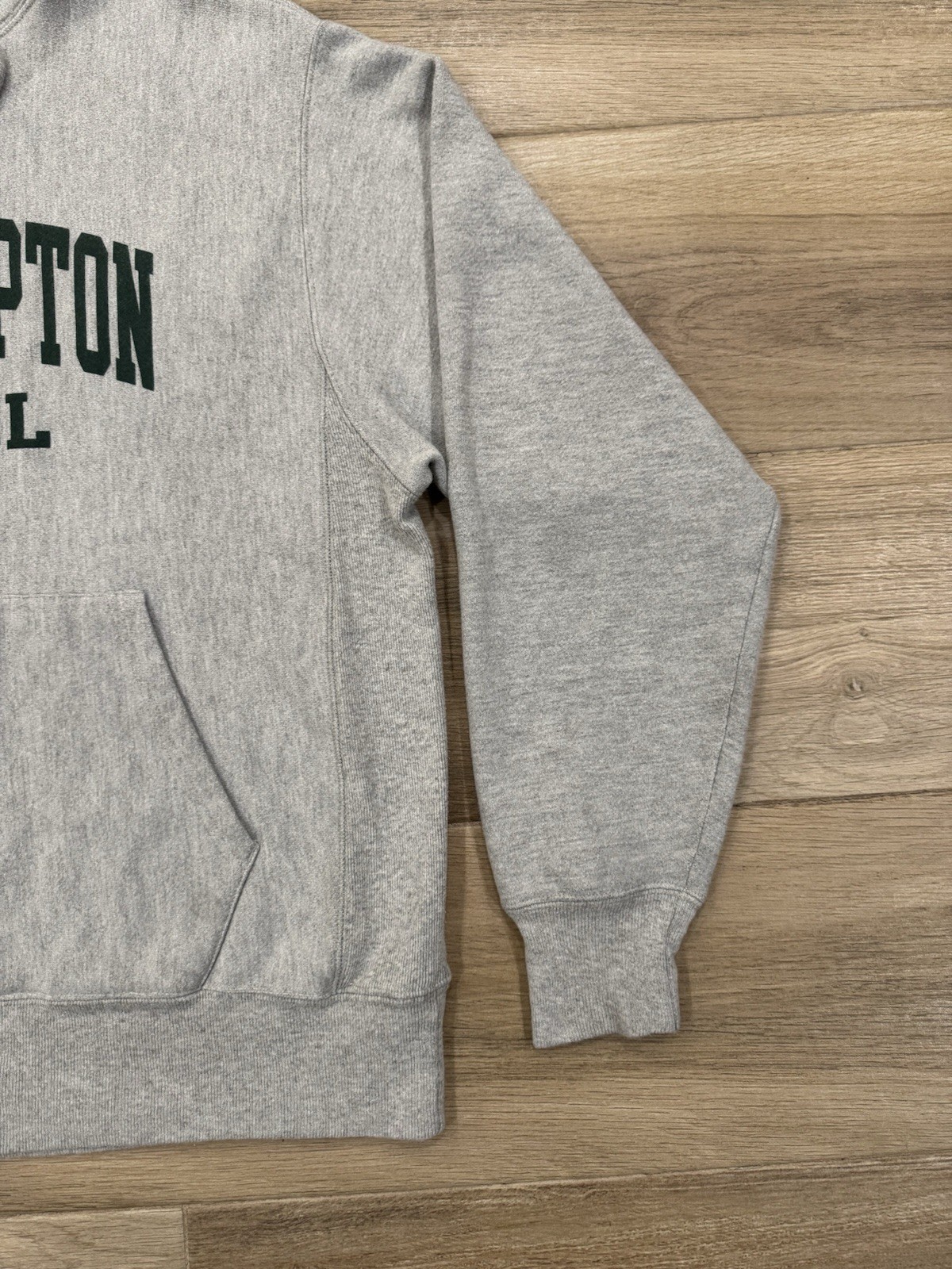 New Hampton School Hoodie Sweatshirt LARGE Champion Reverse Weave New Hampshire